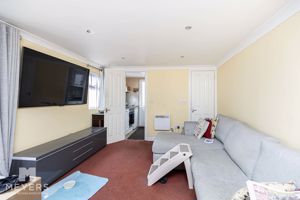 Photo 16- click for photo gallery